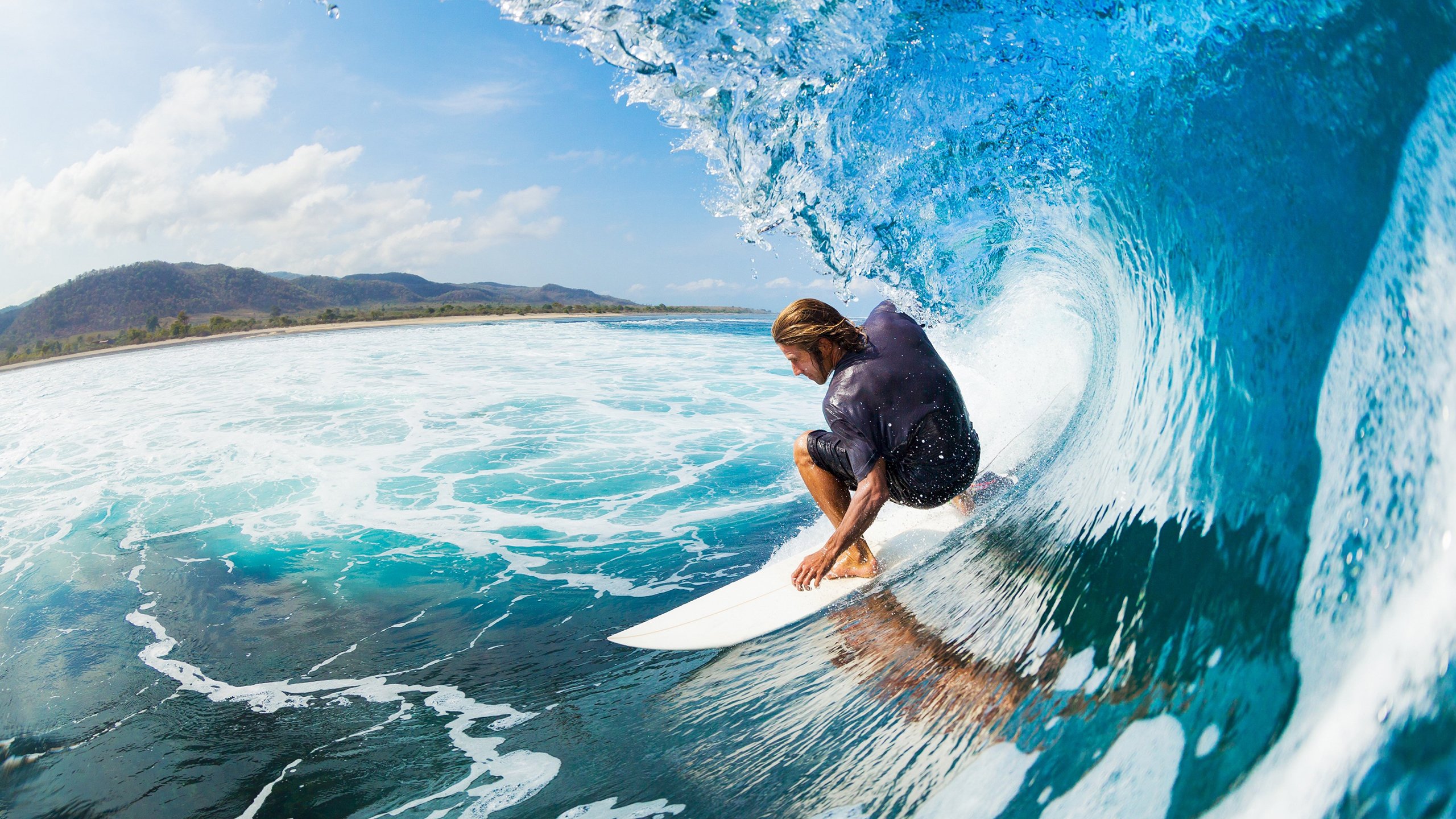 开云体育中国官网-球迷故事：他们在赛场外的精彩人生，故事片球迷